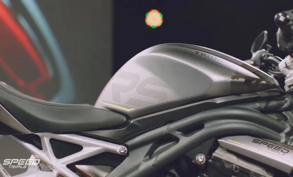 Triumph Speed Triple 1200 Speed Triple 1200 RS (2021 - 24) (17)