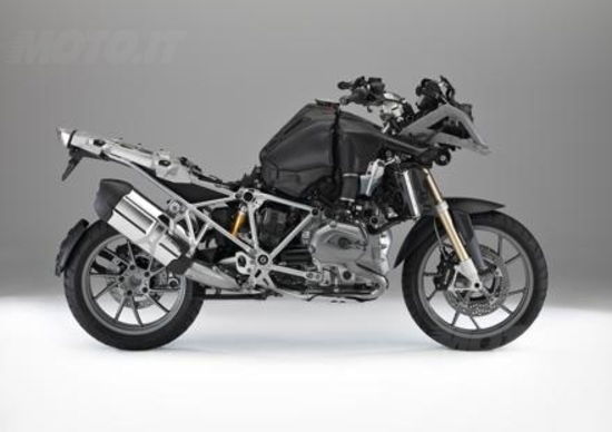 BMW R1200GS 2013: consegne rinviate per richiamo alla forcella