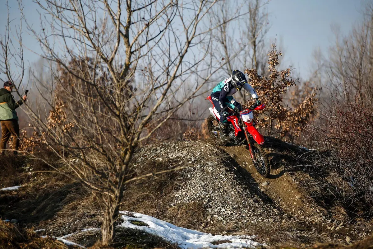 Honda CRF 450RX 2021 TEST: potentissima e con un gran telaio (3)