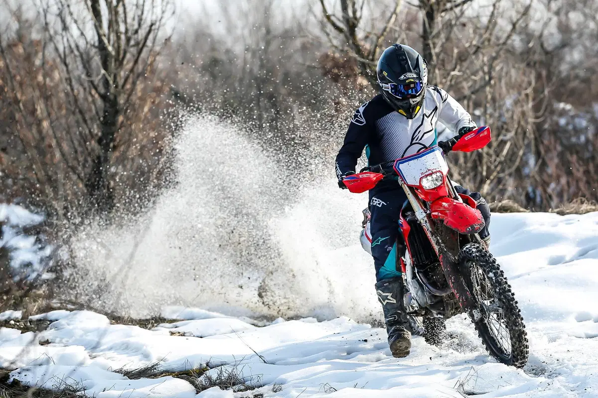 Honda CRF 450RX 2021 TEST: potentissima e con un gran telaio (7)