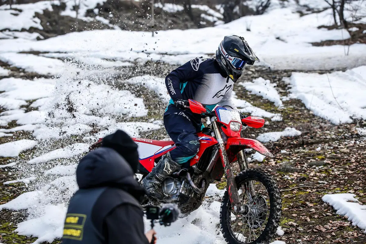 Honda CRF 450RX 2021 TEST: potentissima e con un gran telaio