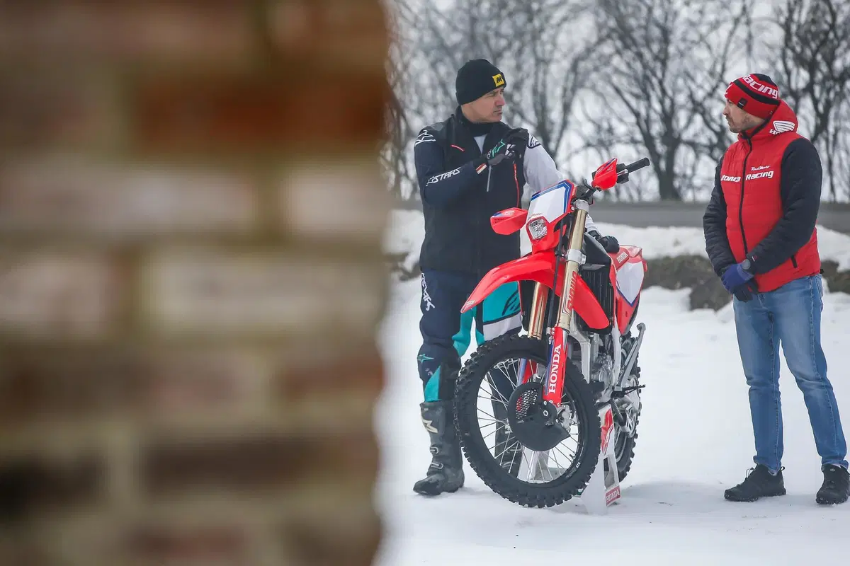 Honda CRF 450RX 2021 TEST: potentissima e con un gran telaio