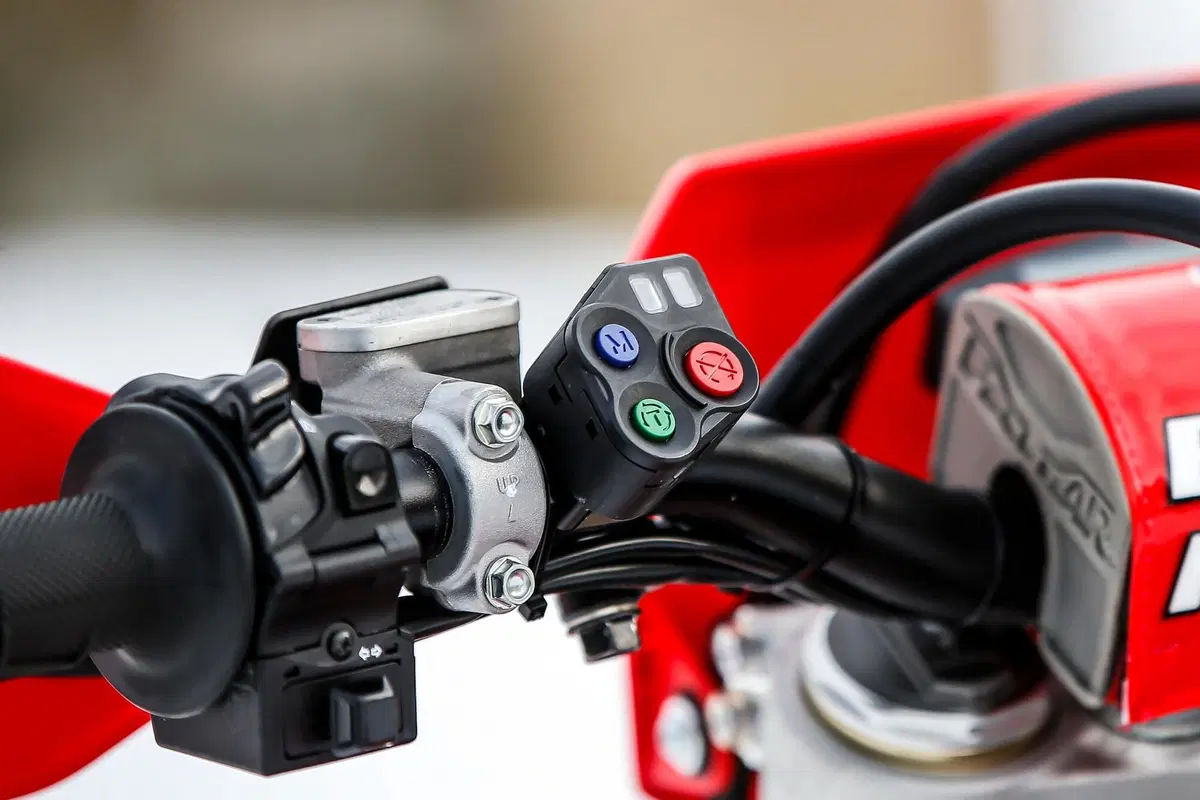 Honda CRF 450RX 2021 TEST: potentissima e con un gran telaio (21)