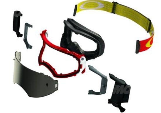 Nuove maschere offroad Oakley Airbrake MX