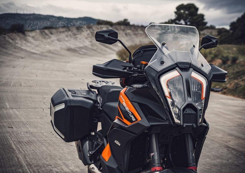 KTM 1290 Super Adventure S (2021) (5)