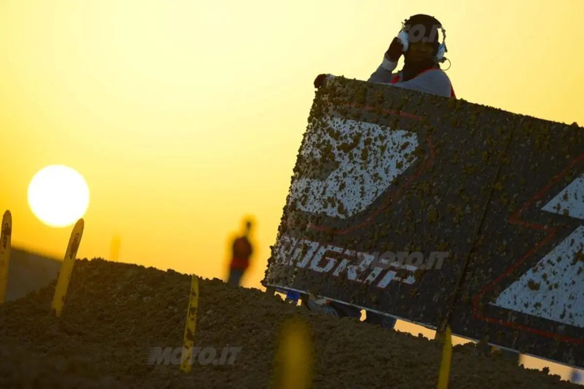 Motocross. Le foto più spettacolari del GP del Qatar (21)