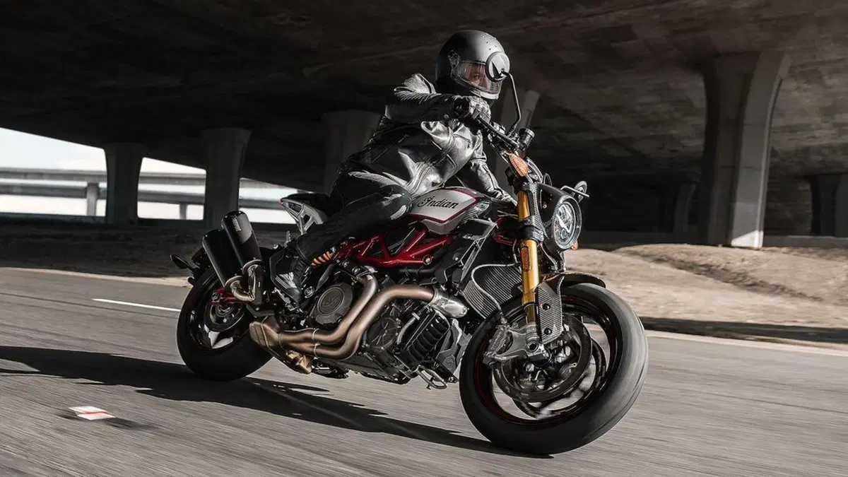 Indian FTR 1200 gamma 2021. Quattro le versioni rinnovate