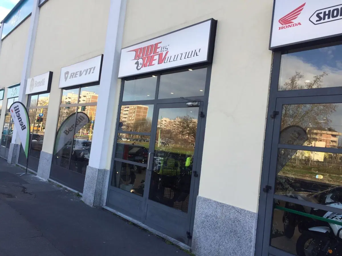 Riders Revolution si sposta in via dei Missaglia (11)