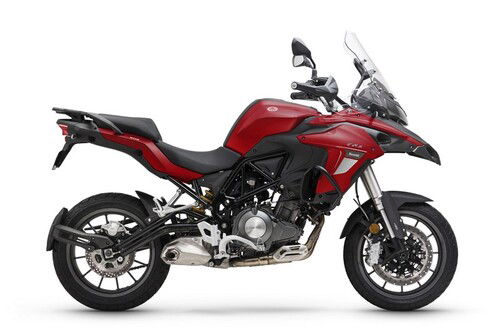 Benelli TRK 502: sono 10.000 quelle vendute in Italia