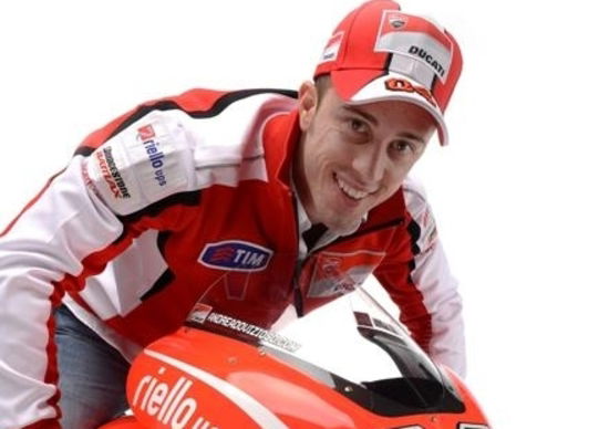 Dovizioso, venerdì 8 al Ducati Factory store