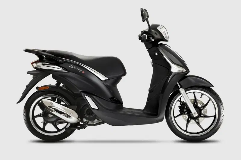 Piaggio Liberty 50 3V (2021 - 24) (2)