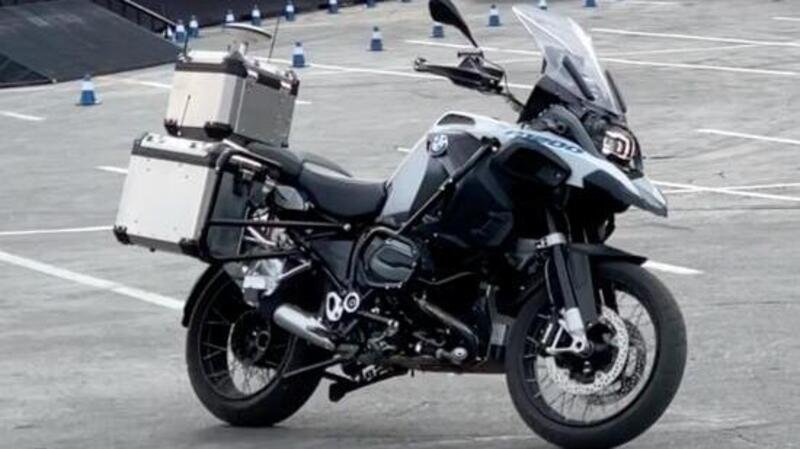 CMC Next: BMW Motorrad aumenta il suo impegno