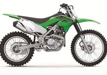 Kawasaki KLX 230R S. La trail facile e furba. Ma non per noi