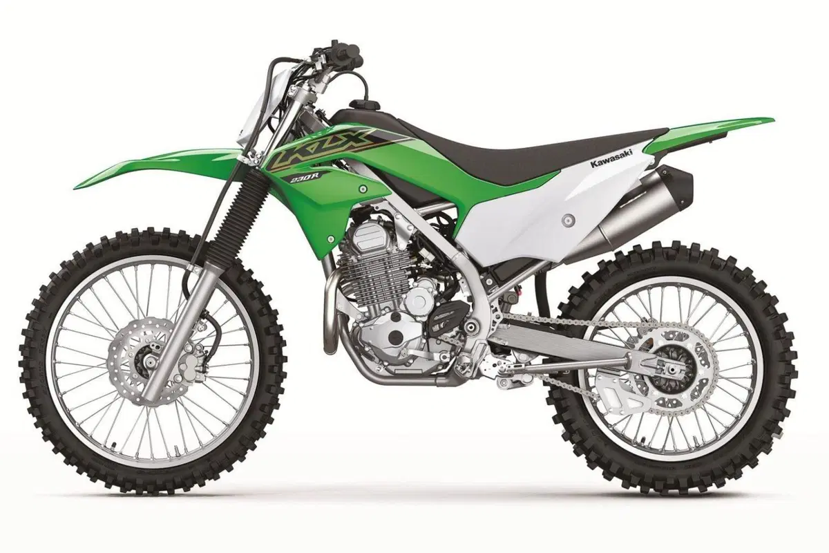Kawasaki KLX 230R S. La trail facile e furba. Ma non per noi (2)