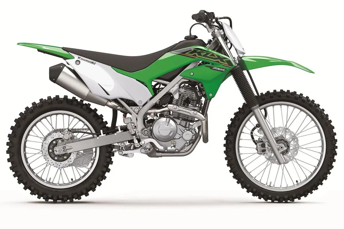 Kawasaki KLX 230R S. La trail facile e furba. Ma non per noi (3)