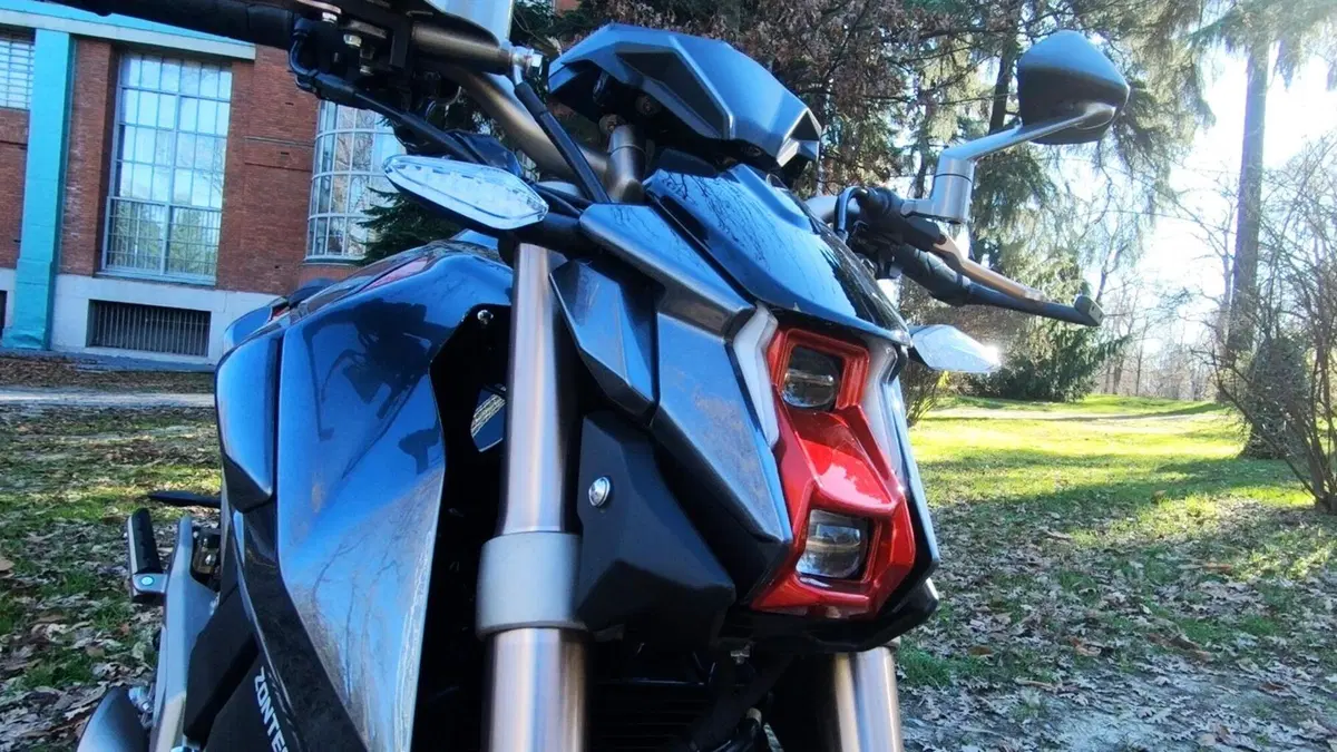 Zontes 125 U TEST anteprima