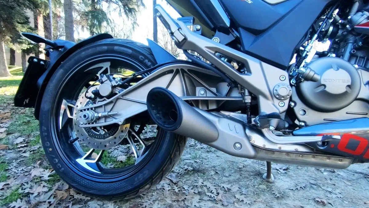 Zontes 125 U TEST anteprima (9)