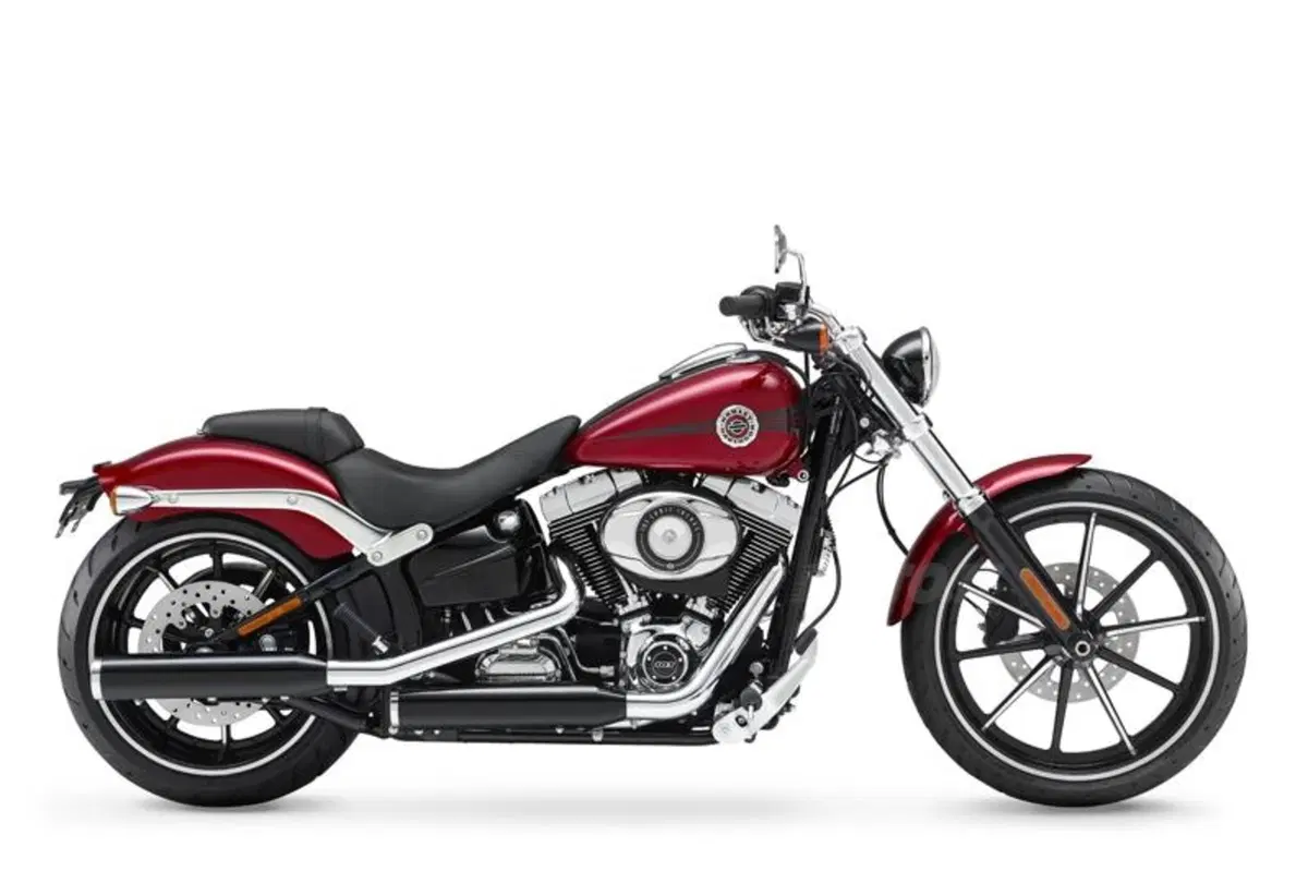Due novità Harley-Davidson 2013: Softail Breakout e Street Bob SE (21)
