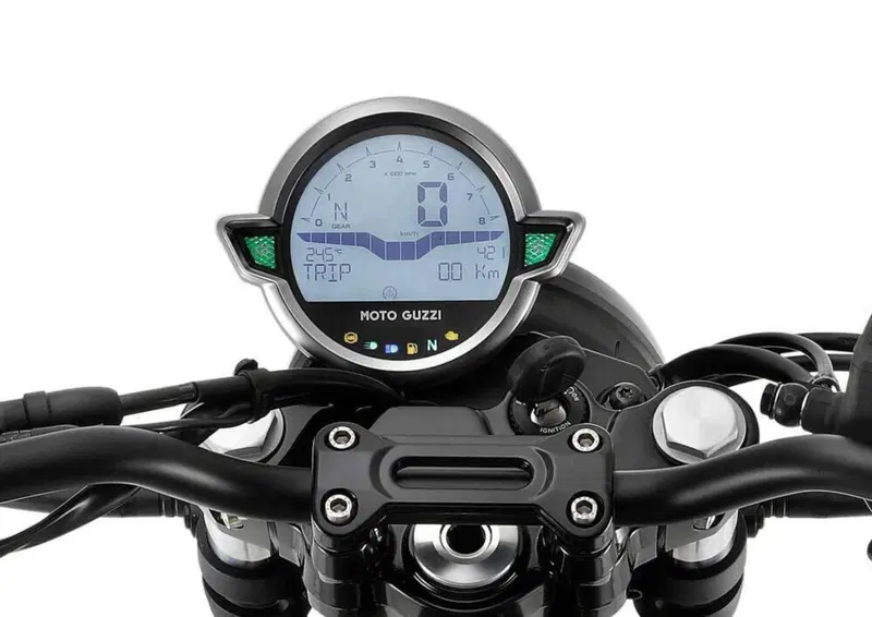 Moto Guzzi V7 Stone (2025 - 26) (5)