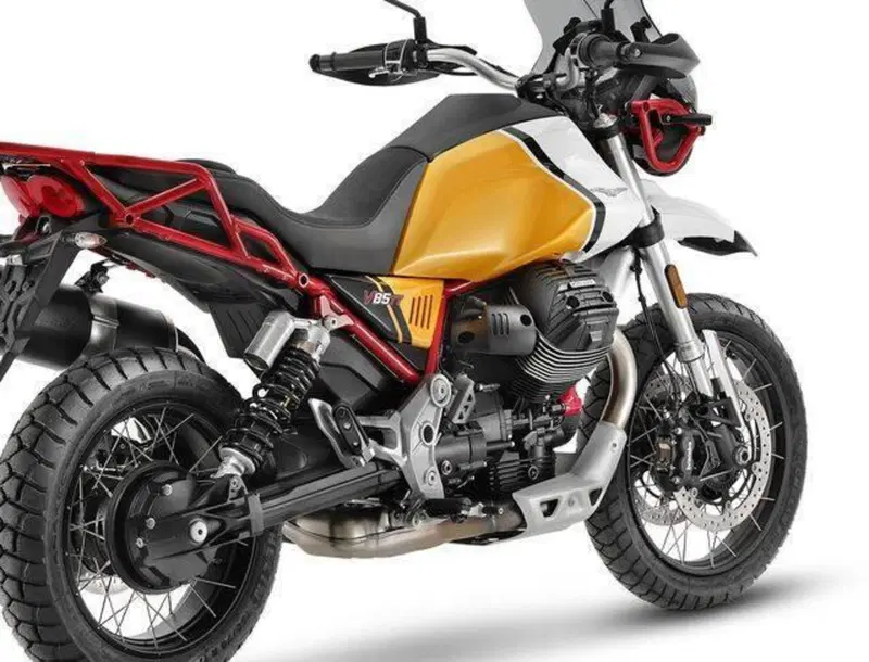 Moto Guzzi V85 TT (2024 - 26) (3)