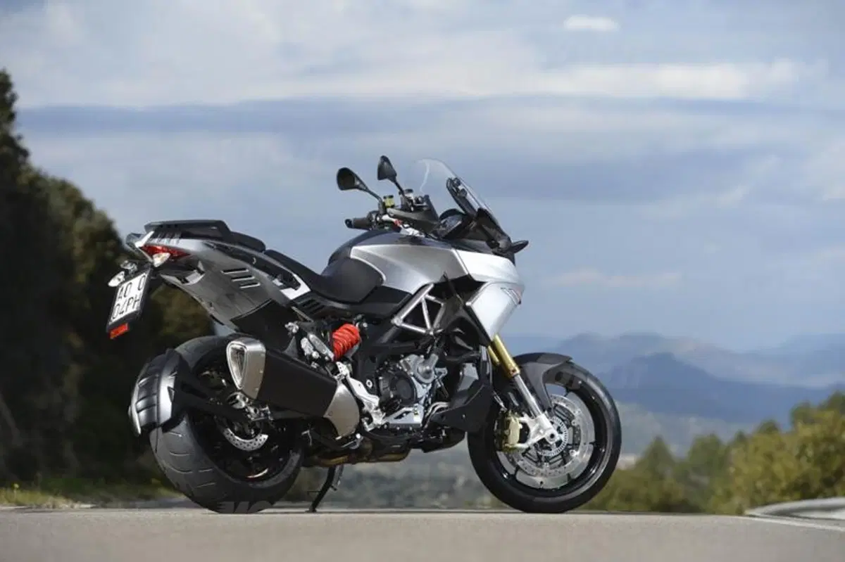 Aprilia Caponord 1200 (21)