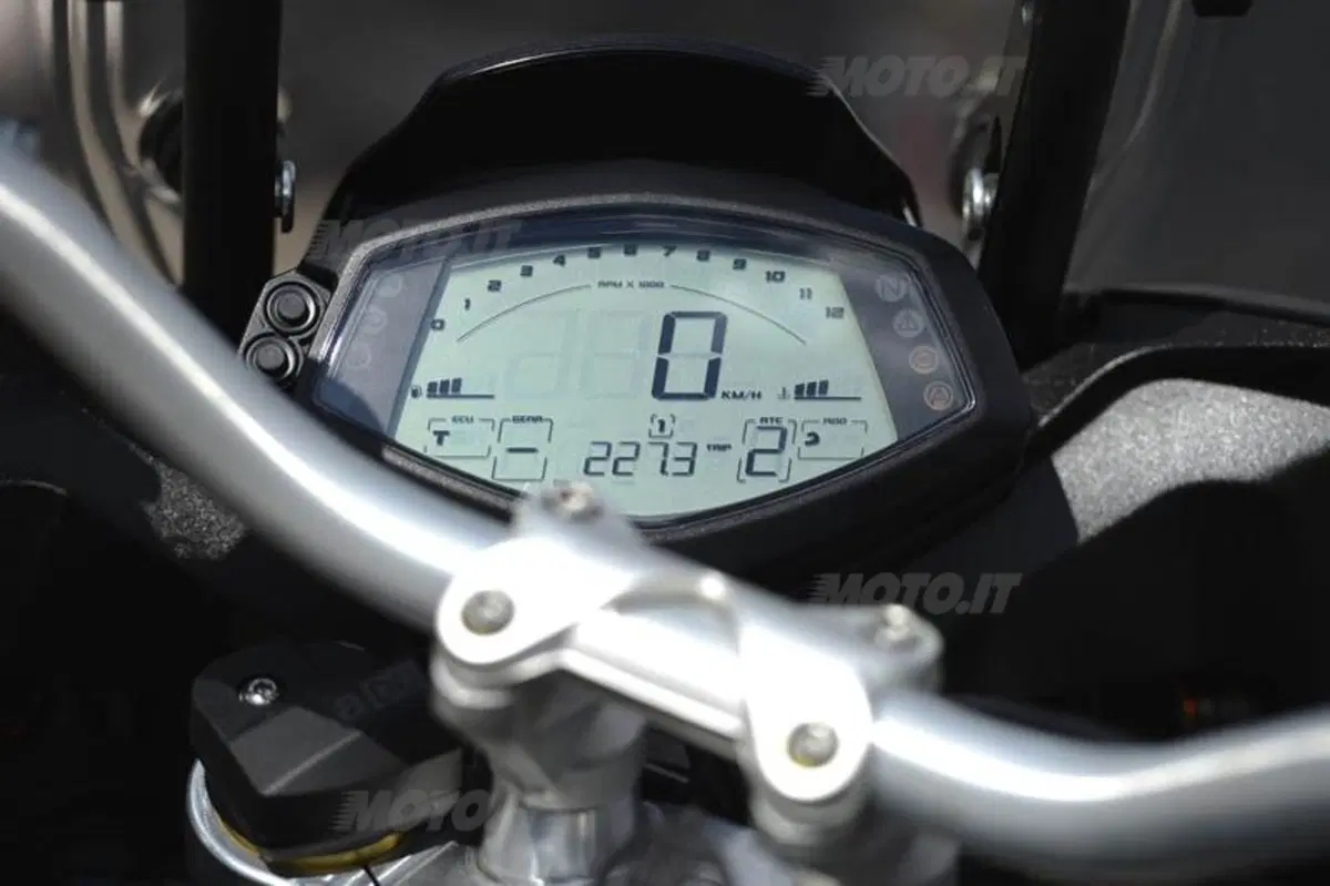 Aprilia Caponord 1200 (38)