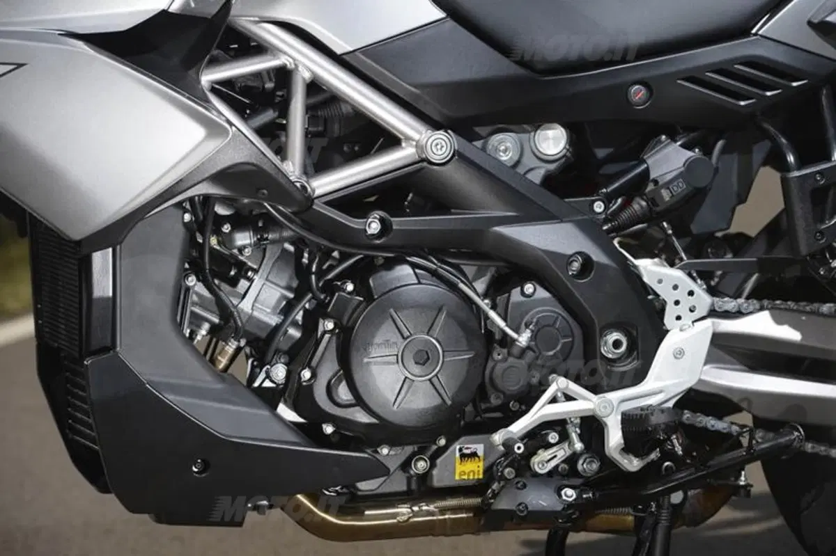 Aprilia Caponord 1200 (41)