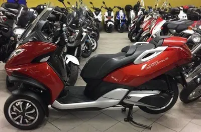Peugeot Metropolis 400 (2013 - 17) usata