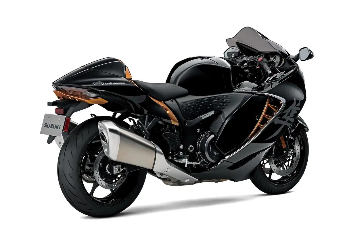 Nuova Suzuki Hayabusa 2021: foto, video, dati, informazioni e prezzo (2)