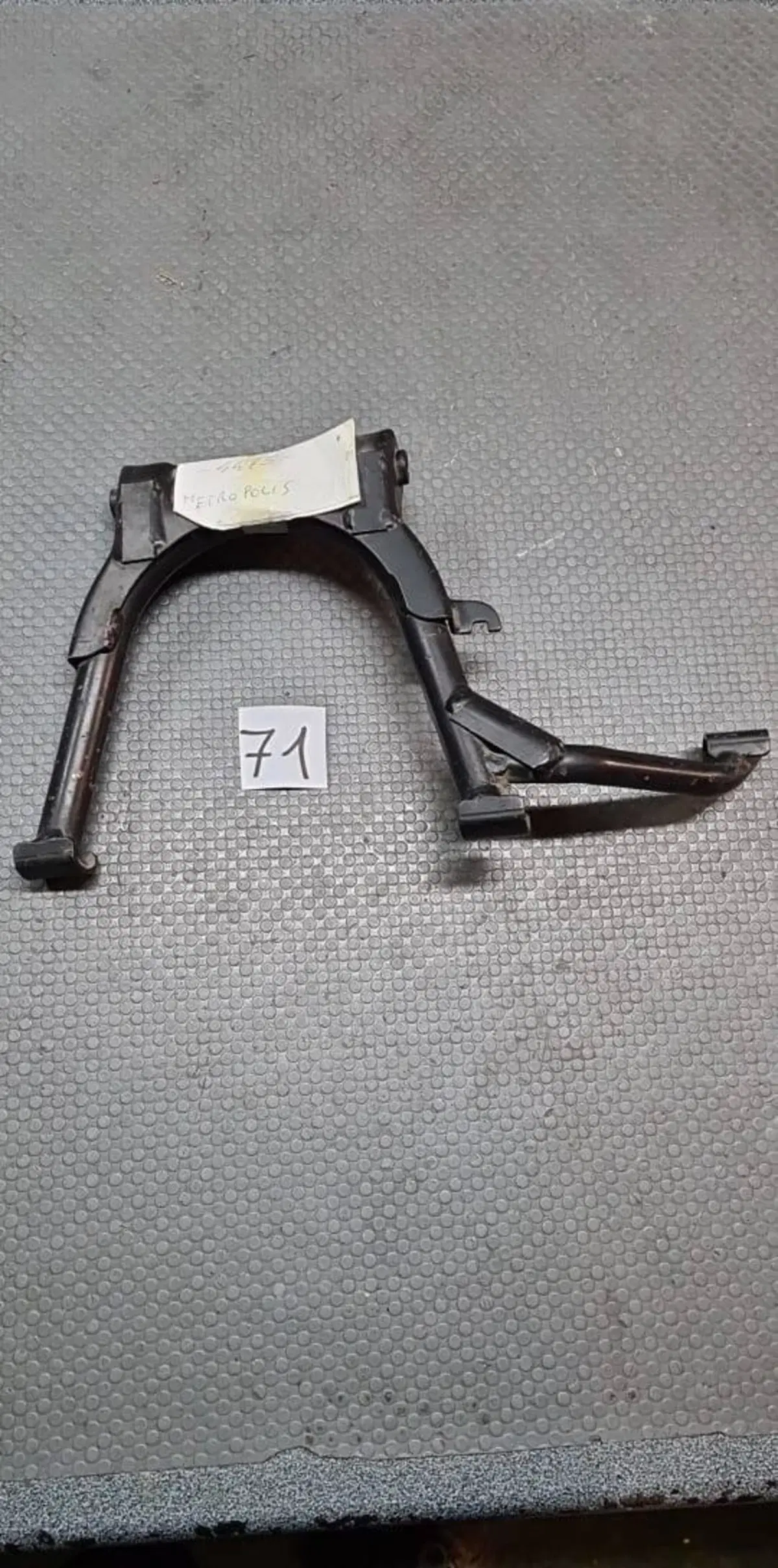 CAVALLETTO PEUGEOT SC 50 METROPOLIS Buzzetti