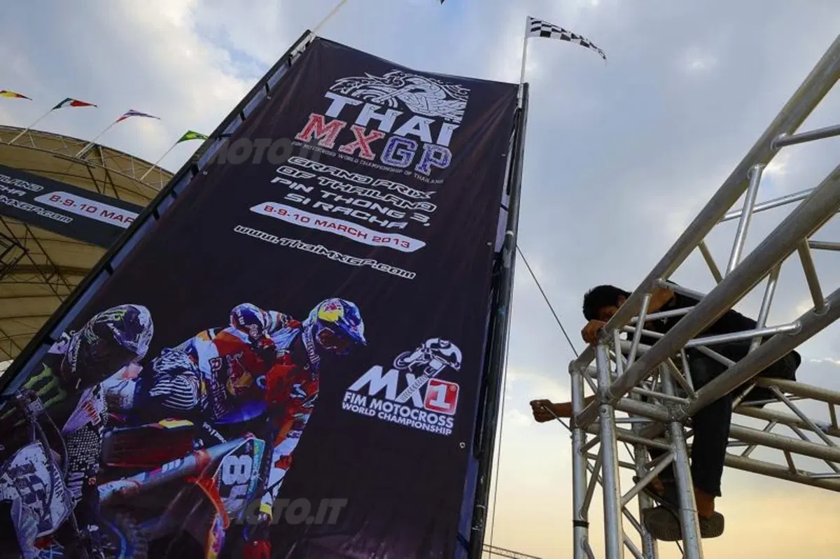 Le foto più spettacolari del GP di Thailandia (15)