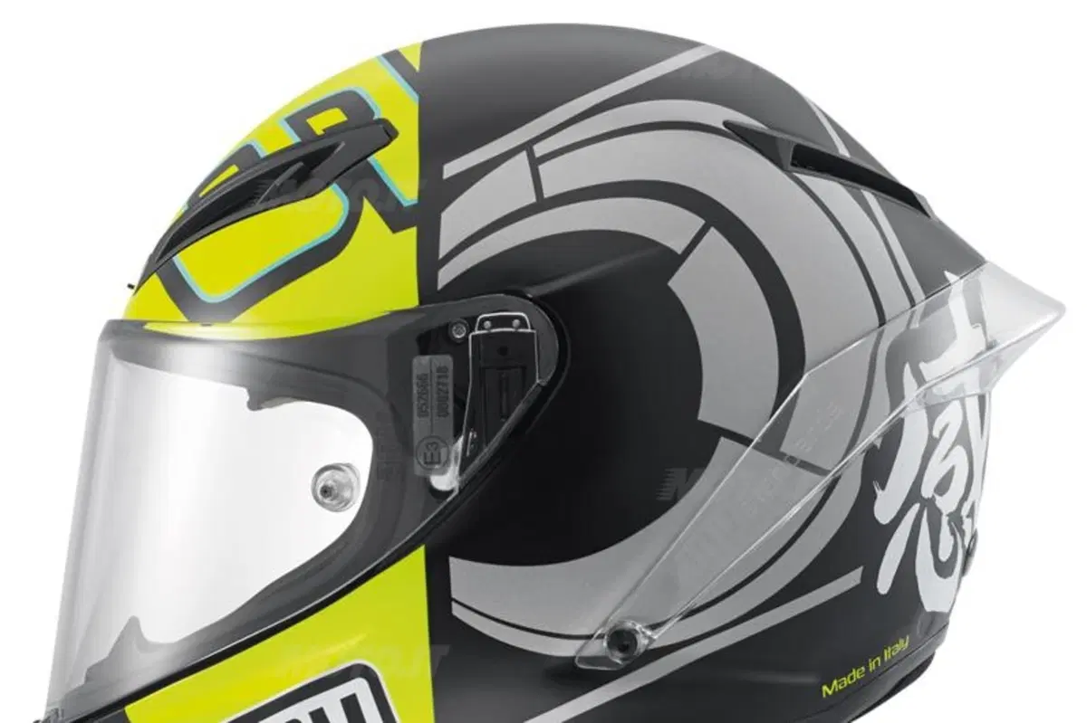 AGV lancia il nuovo casco Corsa Limited Edition Replica Valentino Rossi