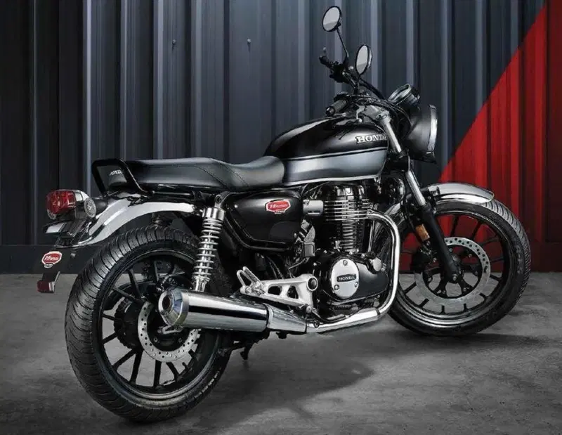 La recente Honda 350 H'ness