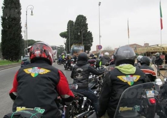 Yellow Fire, il motoclub della Guardia di Finanza