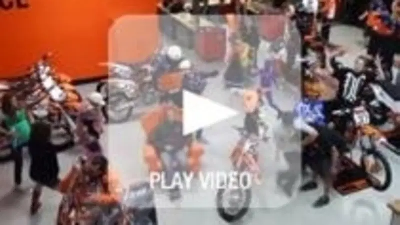 Nemmeno KTM resiste al richiamo dell'Harlem Shake