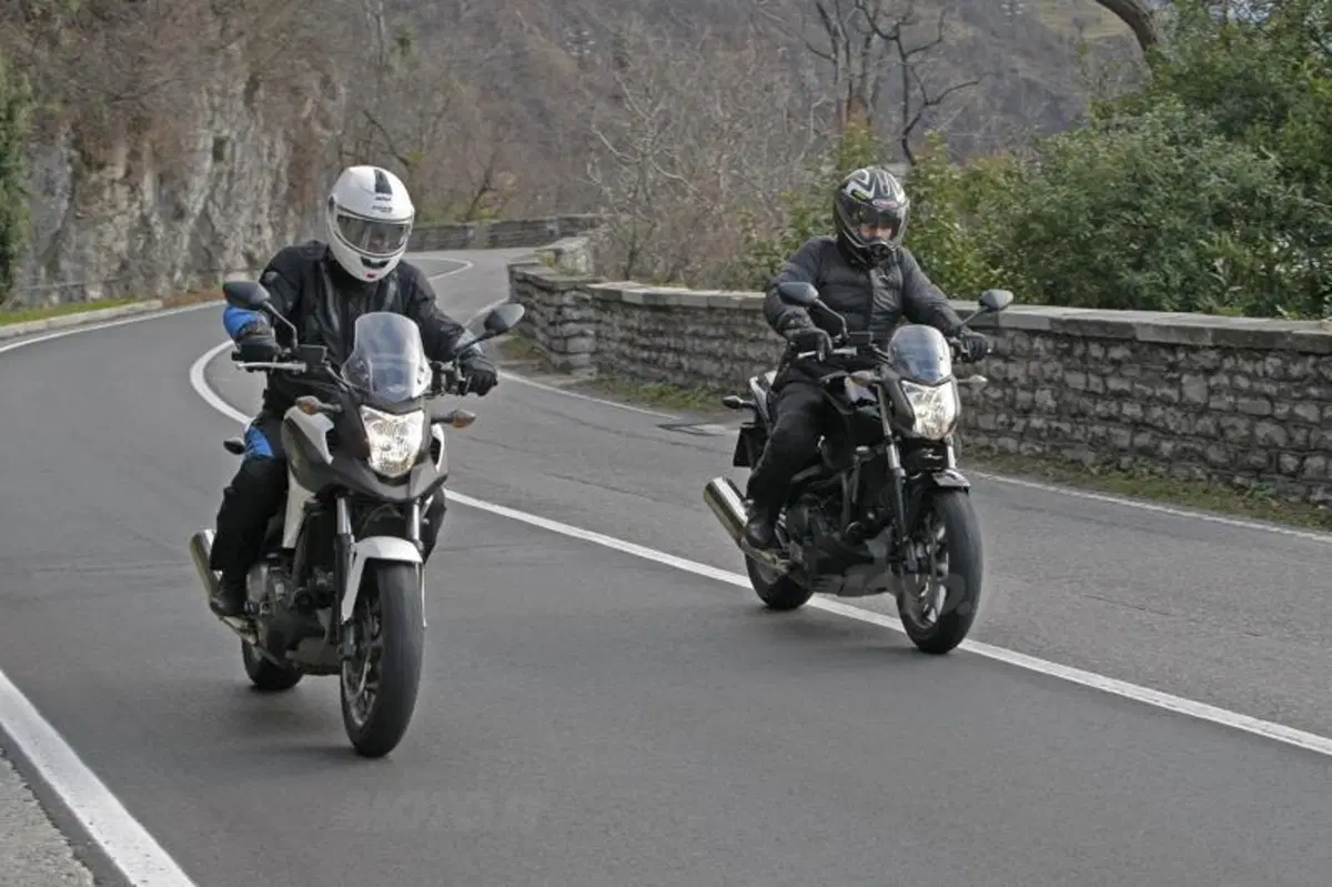 Honda NC700S ed X s.d.f.  (4)