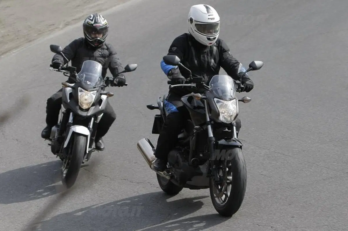 Honda NC700S ed X s.d.f.  (7)