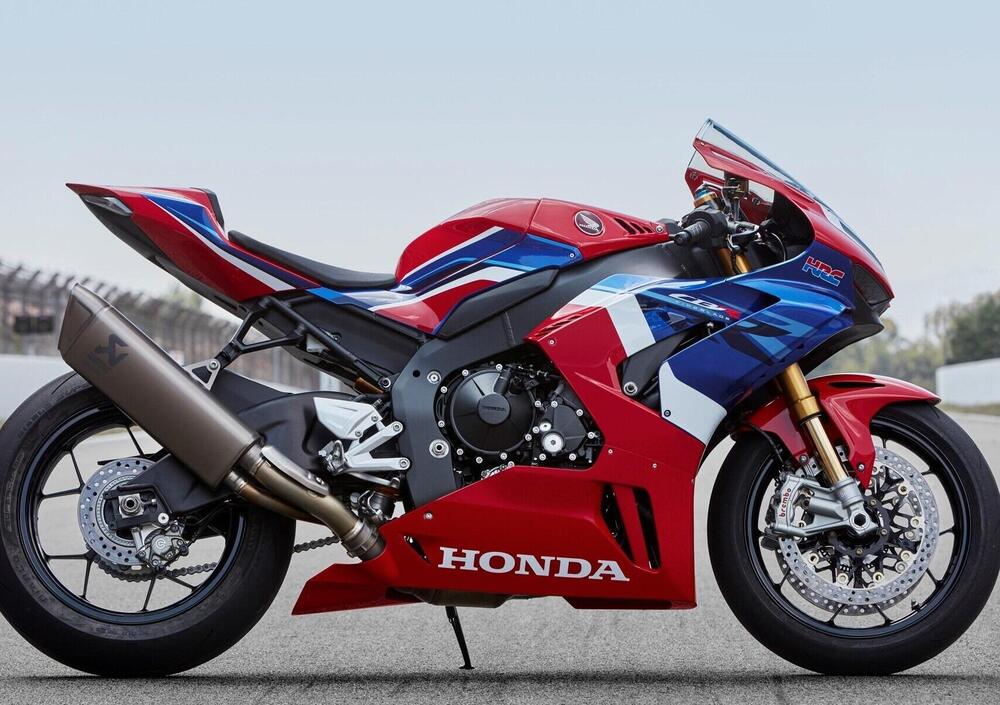 Honda CBR 1000 RR-R Fireblade SP Carbon (2021) (4)