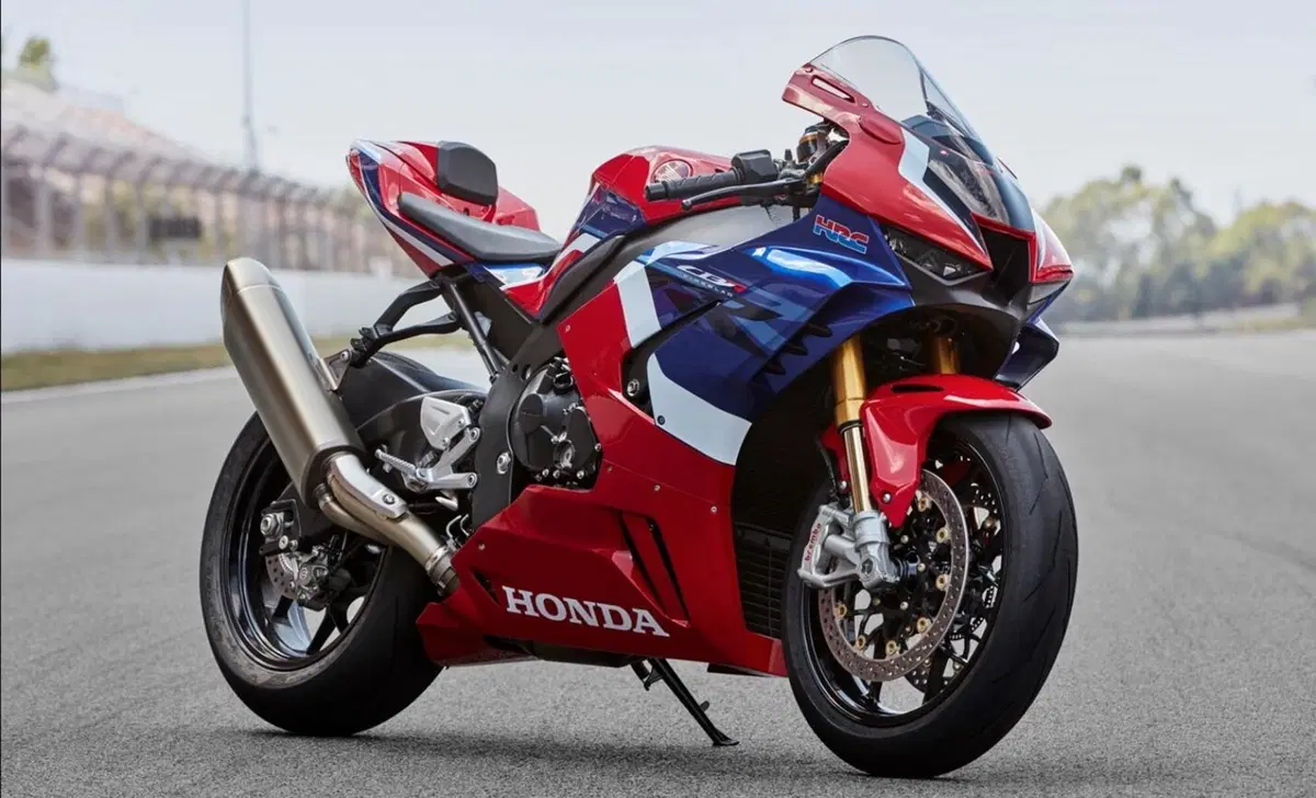 Honda CBR 1000 RR CBR 1000 RR-R Fireblade SP Carbon (2021) (6)