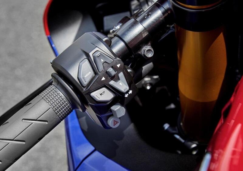 Honda CBR 1000 RR CBR 1000 RR-R Fireblade SP Carbon (2021) (7)