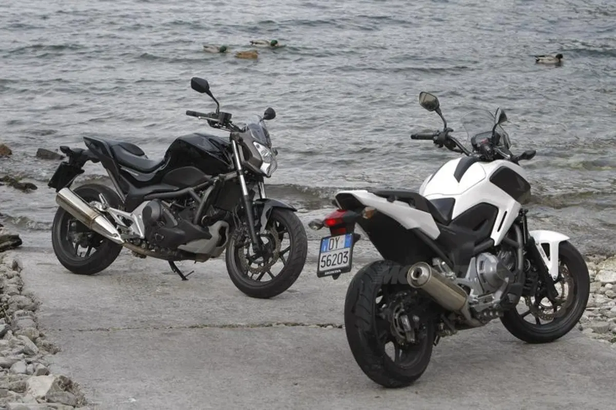 Honda NC700S ed X s.d.f.  (49)