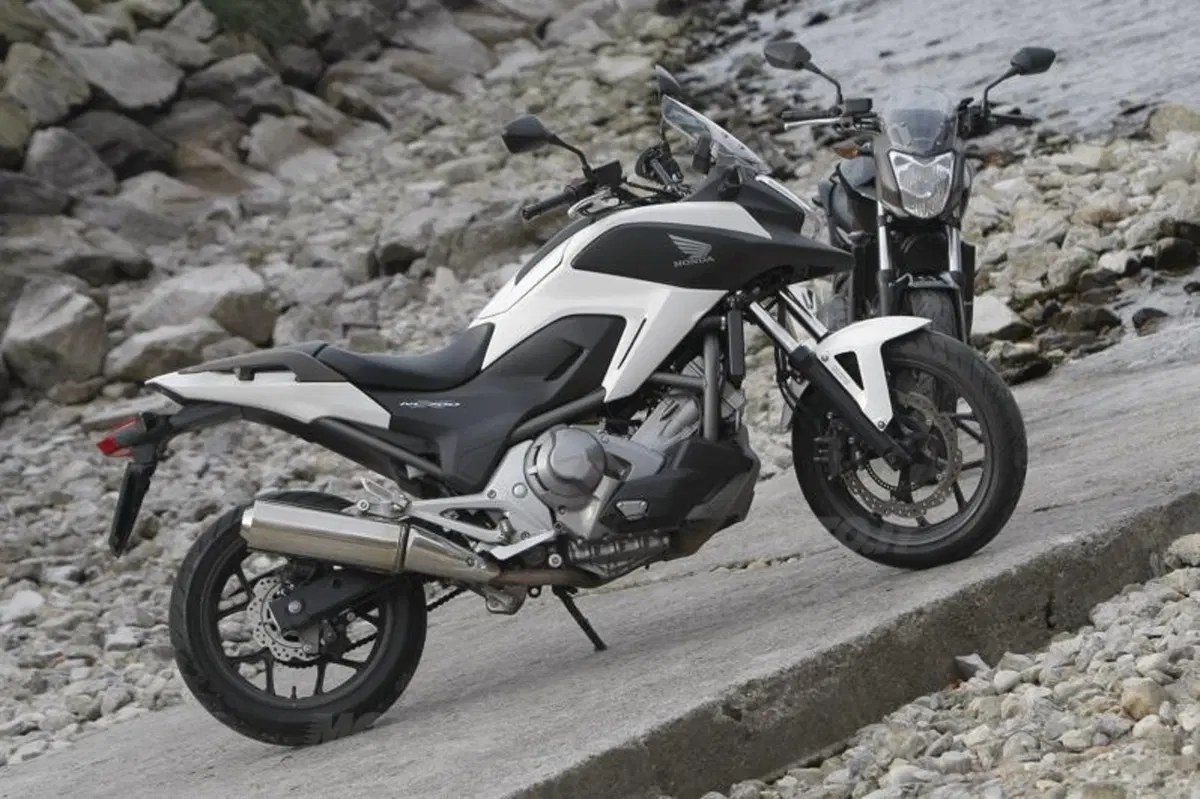 Honda NC700S ed X s.d.f.  (50)