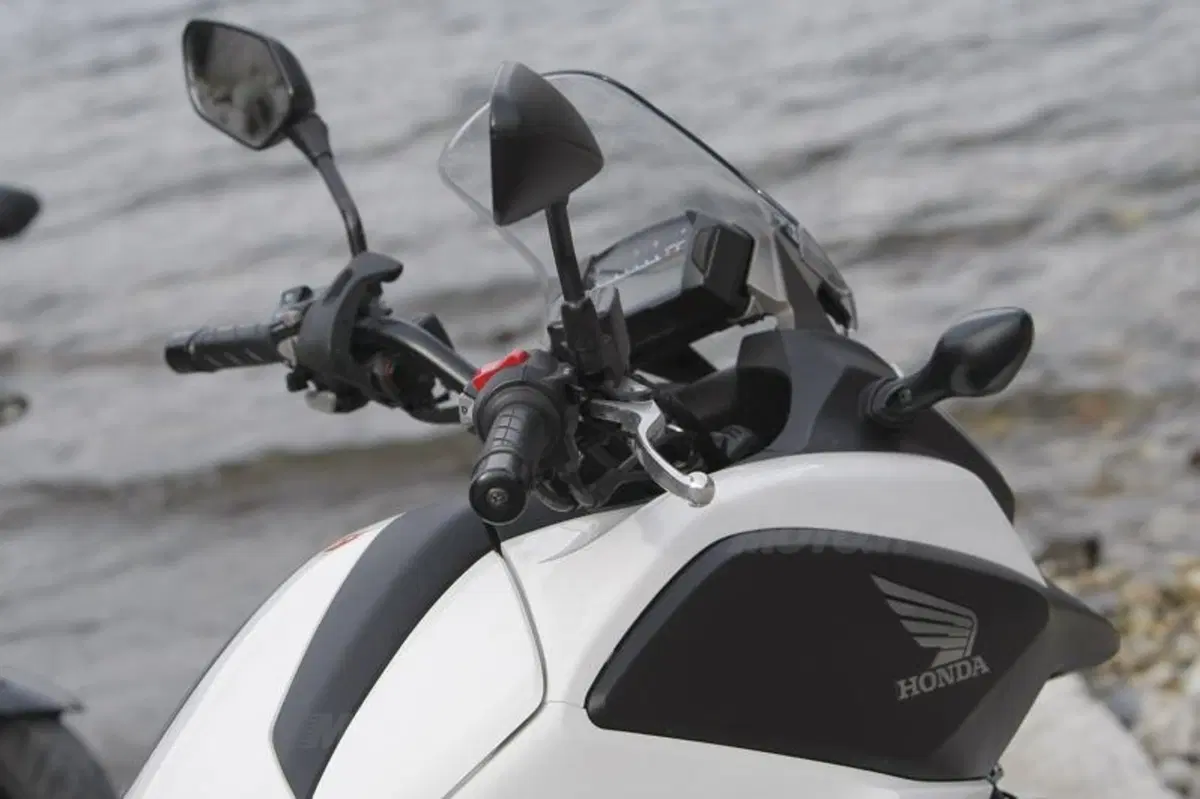 Honda NC700S ed X s.d.f.  (53)