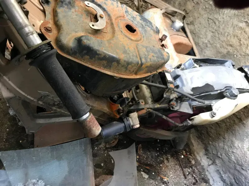 Ricambi vari NSR 125 F- VP Honda (4)