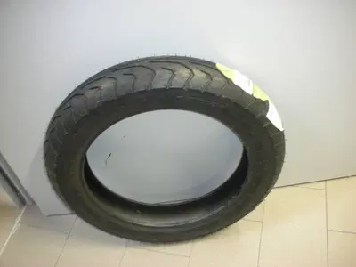 PNEUMATICO DUNLOP 110/90/16