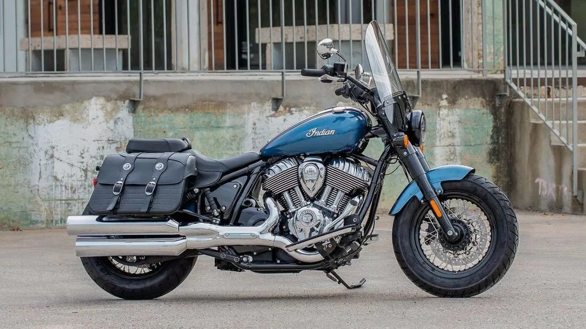 Indian 2021: tre nuove cruiser Chief per il centenario. Foto e prezzi