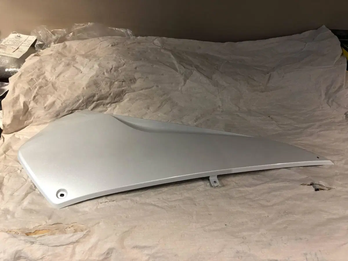 FIANCHETTO SOTTOPEDANA SX PER TMAX 500 2008-2011 Yamaha