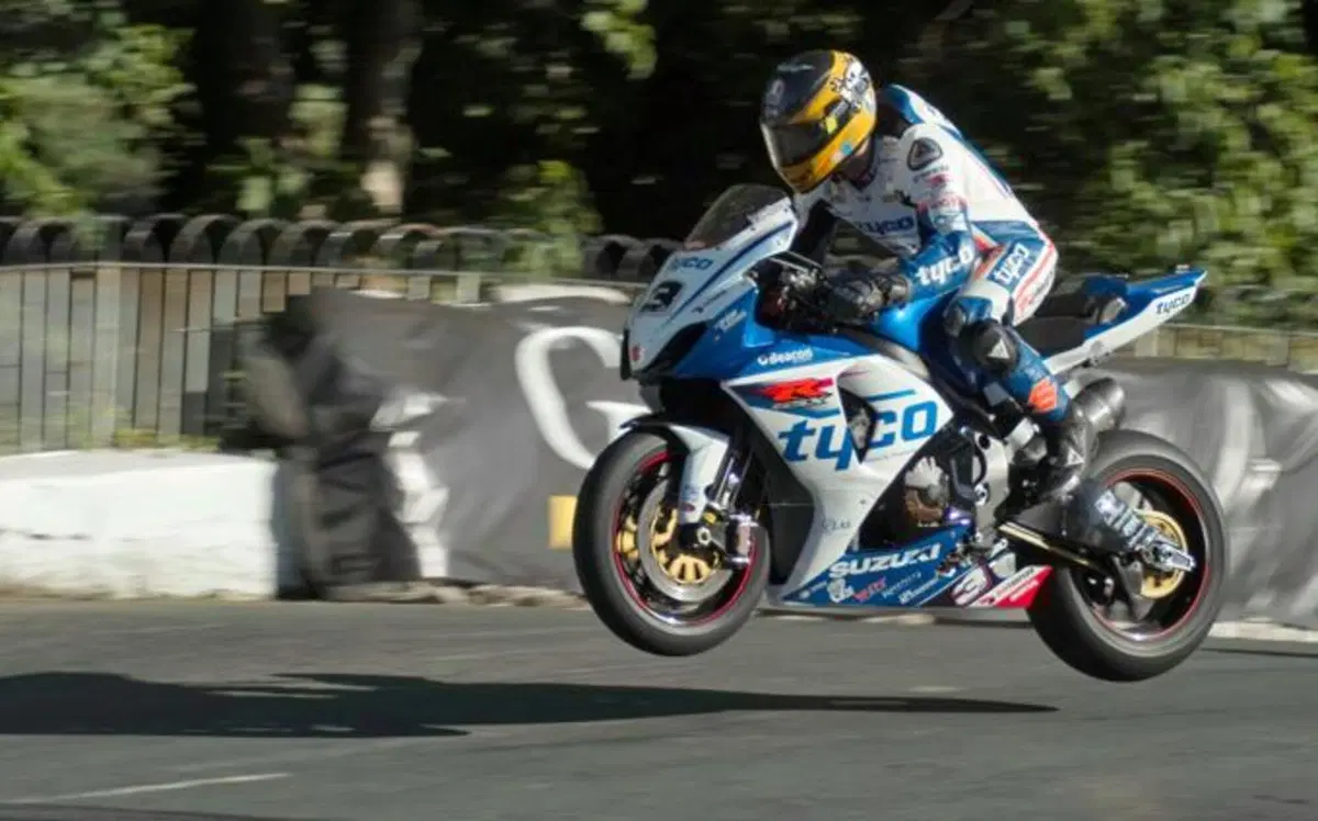 Metzeler protagonista nelle Road Race 2013 (8)