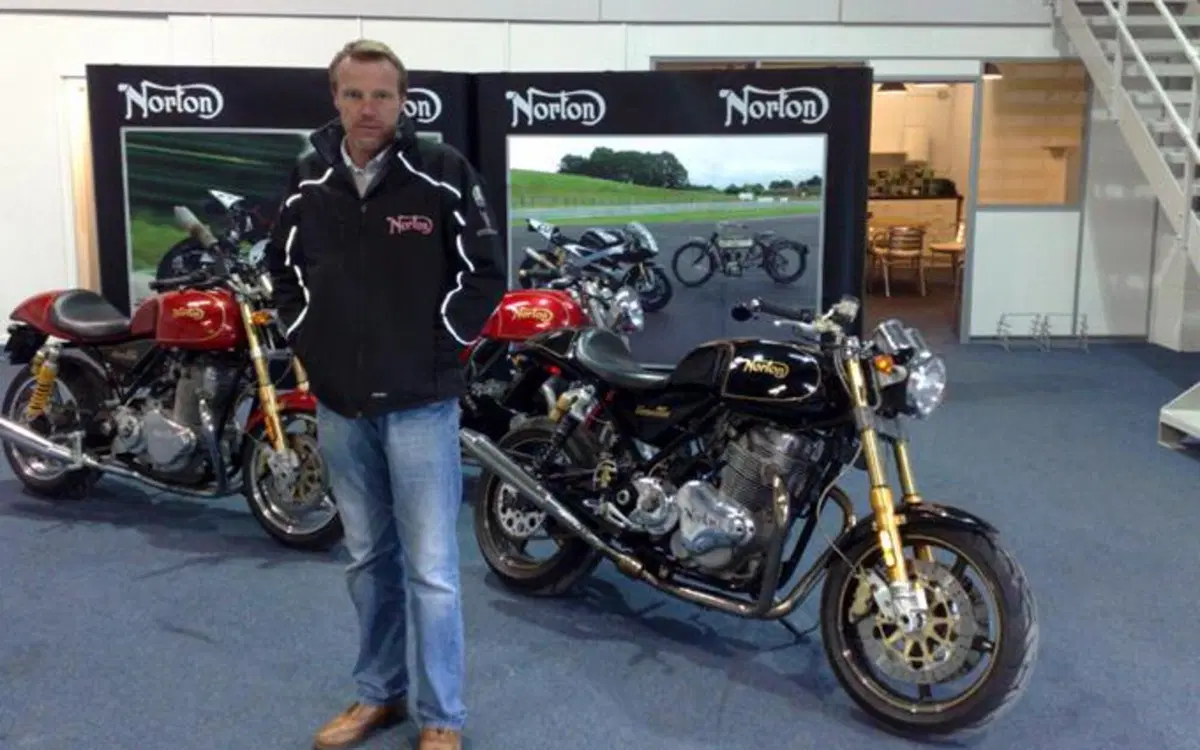 Norton cambia casa (8)