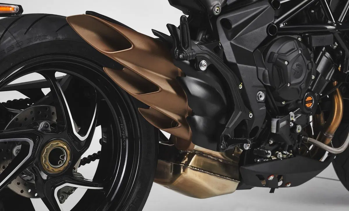 MV Agusta Brutale 800 Brutale 800 RR (2021 - 25) (11)